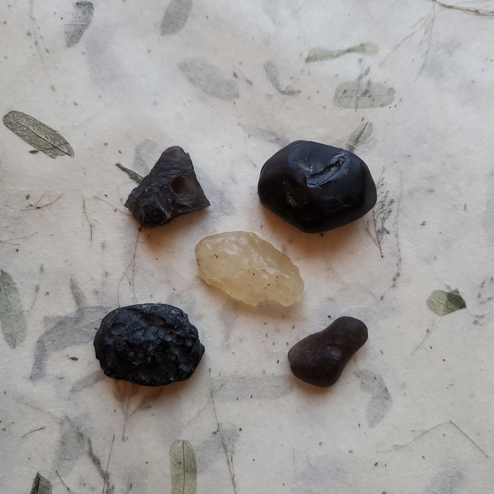 Tektite Crystals / Meteroid Glass